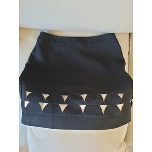 Pencil Skirt | Mini Skirt | Scallop Cut Detail | Size M | Womens